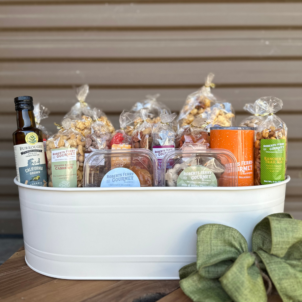 Country Store Gift Basket - Large